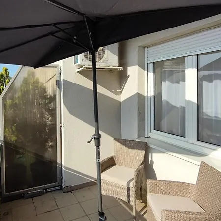 Apartamento Filinhome Papa 6 *